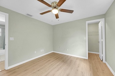 Welcome to your new home a beautifully maintained 3 bedroom, 2 - photo 20