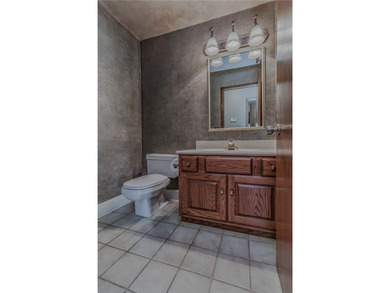 Located on the Springdale Country Club golf course, this 3,754 - photo 21