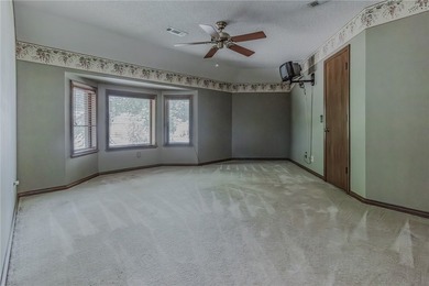Located on the Springdale Country Club golf course, this 3,754 - photo 29