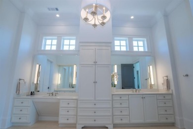 Exceptional Lakefront Home with Breathtaking Views. Under Contrac - photo 20