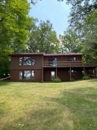 (private lake) Home For Sale in Webster Wisconsin