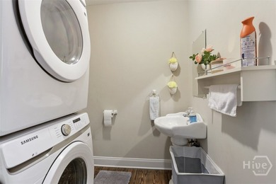 Historic townhouse located in the highly desired Beach Institute - photo 11