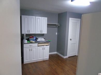 77 Lincoln - photo 12