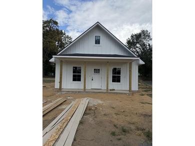 Lake Home For Sale in Gladewater, Texas