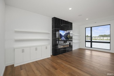 Last available penthouse in the 900 JCKSN Condos. This penthouse