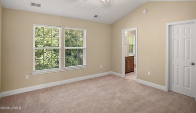 Upgraded 2 Bedroom Townhome with Attached Garage in Azalea - photo 16