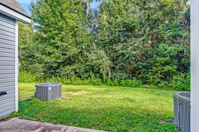 Upgraded 2 Bedroom Townhome with Attached Garage in Azalea - photo 26