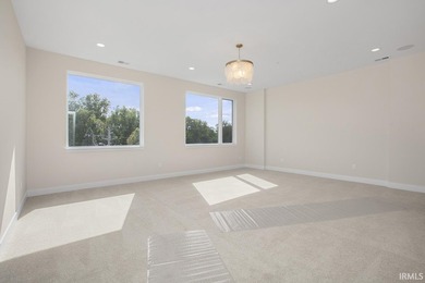 Last available penthouse in the 900 JCKSN Condos. This penthouse