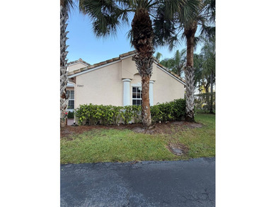 All ages Updated 2BR/2BA corner condo with the feel of a - photo 36