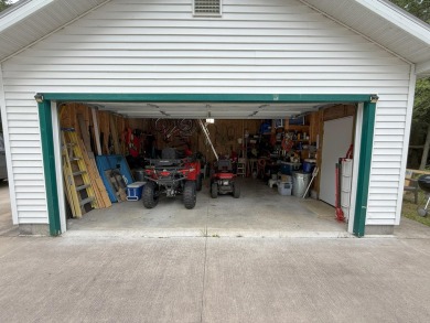 Waterfront home with a sandy beach on the shores of Lake Huron - photo 41