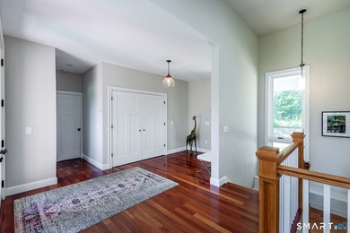 A spacious contemporary located in a resort quality setting - photo 4