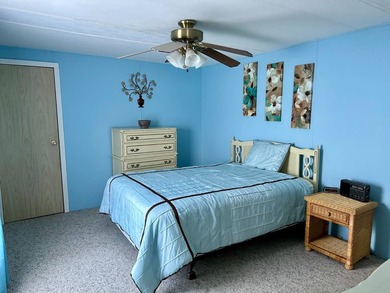 Welcome to one of the most desirable 55+ communities in Florida! - photo 8