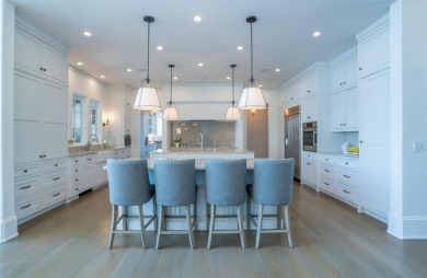 Exceptional Lakefront Home with Breathtaking Views. Under Contrac - photo 15