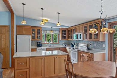 Lake Camelot Lake Access Home! Nicely updated and well cared for - photo 13
