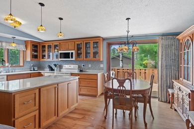 Lake Camelot Lake Access Home! Nicely updated and well cared for - photo 17