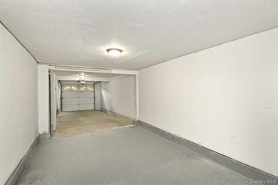 Looking for turnkey in prime location? Look no further. 107 - photo 23