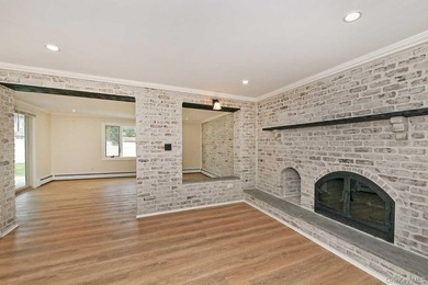 Looking for turnkey in prime location? Look no further. 107 - photo 27