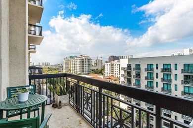 Fully upgraded 2 bed 2 bath plus a den! This stunning 5th-floor - photo 28
