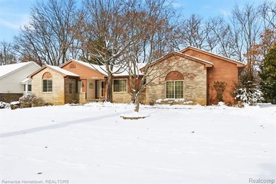 Tull Lake Home Active Under Contract in White Lake Michigan