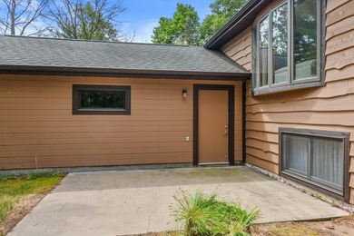 Lake Camelot Lake Access Home! Nicely updated and well cared for - photo 33
