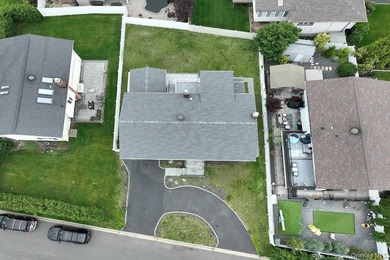 Looking for turnkey in prime location? Look no further. 107 - photo 39