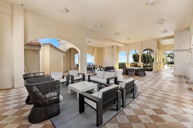 Fully upgraded 2 bed 2 bath plus a den! This stunning 5th-floor - photo 42
