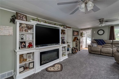 What an opportunity here!!! Absolutely PRIME location! Reputable - photo 12