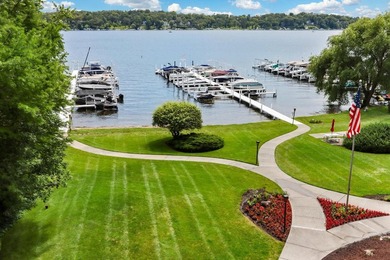With sparkling blue lake views and a deep water boat slip, this - photo 2