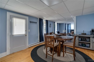 What an opportunity here!!! Absolutely PRIME location! Reputable - photo 18