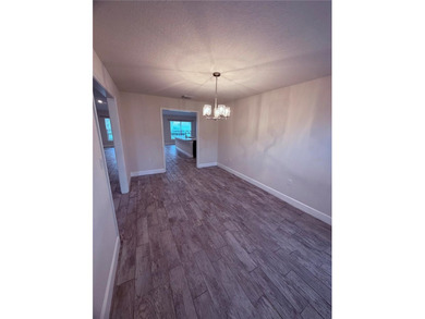 Charming 4-Bedroom, 2-Bath Home with Spacious Fenced Yard - photo 5