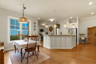 Just reduced!! Beautiful 4 bedroom, 3.5 bath custom home is - photo 11
