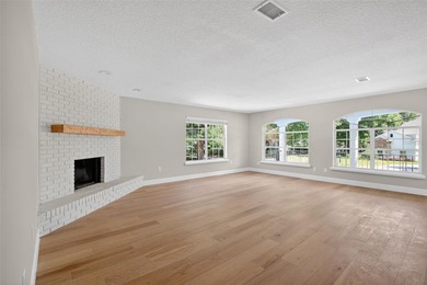 Set on a prominent corner lot in one of Windermere's most - photo 11