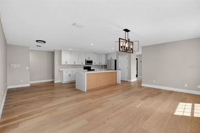 Set on a prominent corner lot in one of Windermere's most - photo 16
