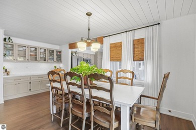 Look no further! This exceptional home checks all the boxes - photo 27