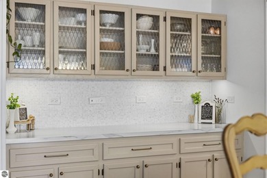 Look no further! This exceptional home checks all the boxes - photo 29