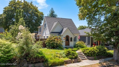 Lake Home For Sale in Coeur d Alene, Idaho