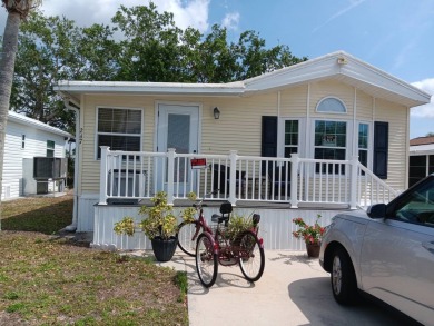 (private lake, pond, creek) Home For Sale in Naples Florida