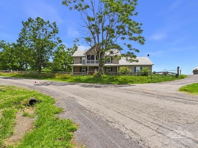 Nestled on 17 breathtaking acres, this enchanting 1910 farmhouse - photo 4