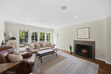 Welcome to 9601 Dumbreck Drive, a beautifully updated Granada - photo 9