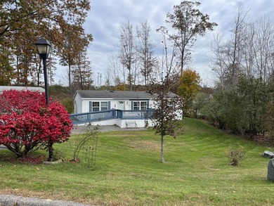 Opportunity awaits in the Yankee Green over 55 community! This - photo 3
