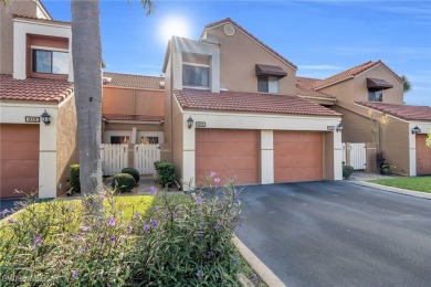 Lake Condo For Sale in Fort Myers, Florida
