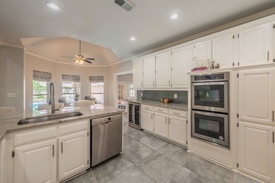 NESTLED WITHIN THE EXCLUSIVE GATED COMMUNITY OF COTTONWOOD - photo 11