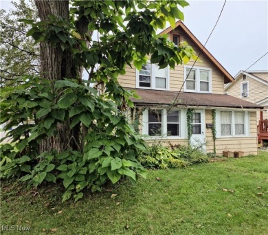 Lake Erie - Lake County Home Sale Pending in Willoughby Ohio