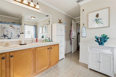 Enjoy the Florida lifestyle in this spacious and beautifully - photo 22
