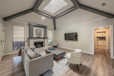 NESTLED WITHIN THE EXCLUSIVE GATED COMMUNITY OF COTTONWOOD - photo 25