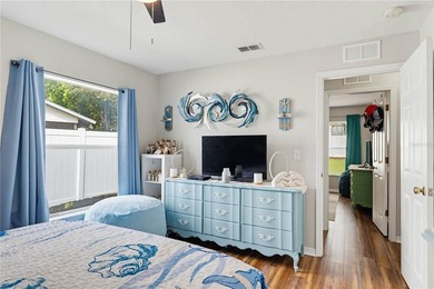 Enjoy the Florida lifestyle in this spacious and beautifully - photo 27