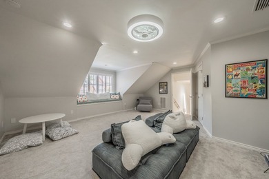 NESTLED WITHIN THE EXCLUSIVE GATED COMMUNITY OF COTTONWOOD - photo 31