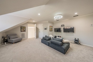 NESTLED WITHIN THE EXCLUSIVE GATED COMMUNITY OF COTTONWOOD - photo 32