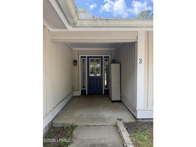 Conveniently on Lady's Island in Royal Pines Estates with over a - photo 13