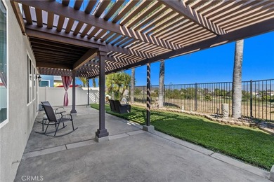 VIEWS-VIEWS-VIEWS!! Located on a quiet cul-de-sac directly on - photo 20